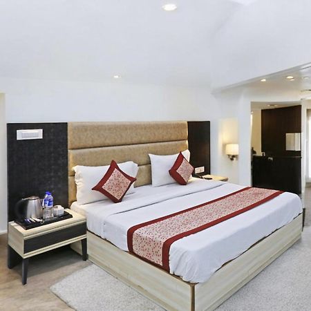 Hotel Almora Inn - Near By Delhi International Airport - With Free Airport Pickup And Drop Nueva Delhi Exterior foto